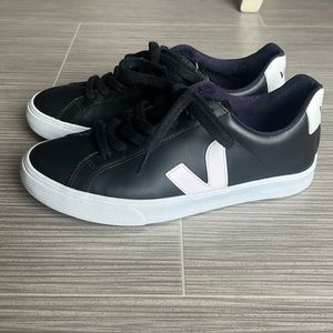 Veja Campo Chromefree leather black sneakers